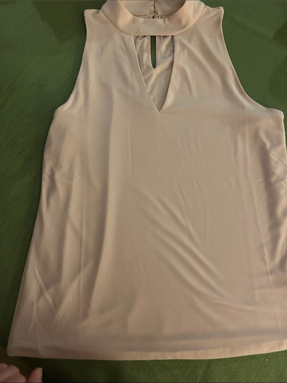 White House Black Market Cream Sleeveless Mock Neck Keyhole Cami